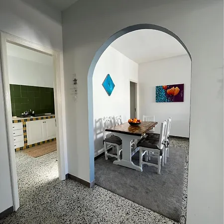 Гостевой дом Casa Evan El Charco Арресифе