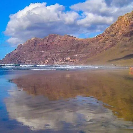 Casa Evan El Charco 3* أرّاثيفي