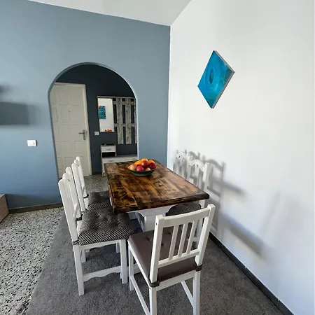 Casa Evan El Charco
