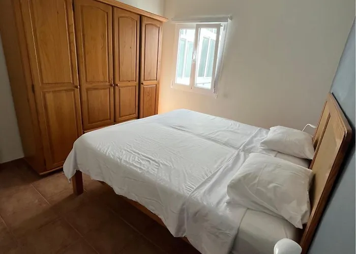 Guest house Casa Evan El Charco 3*